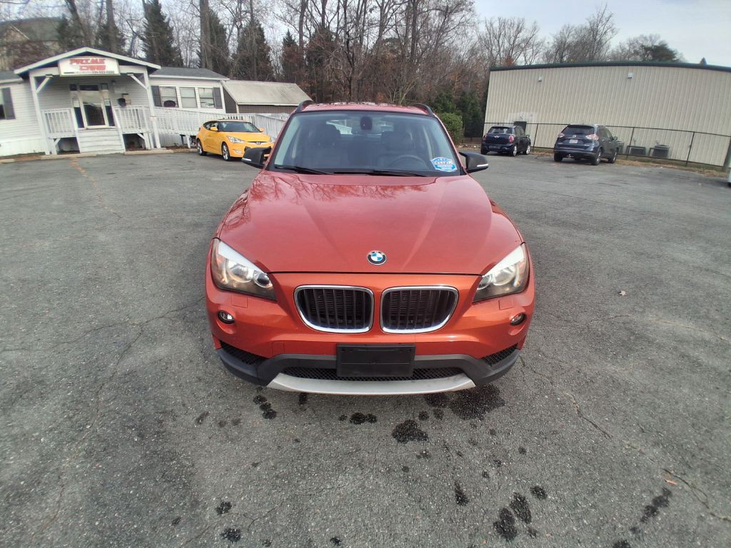 2013 BMW X1 Image 2