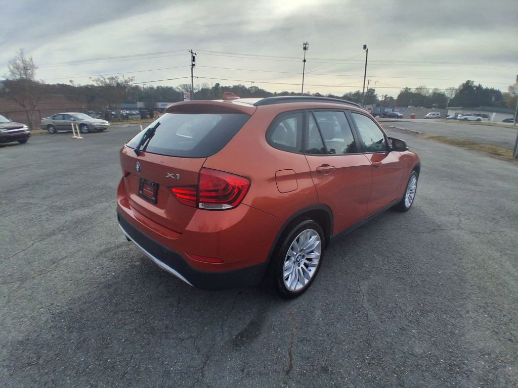 2013 BMW X1 Image 5