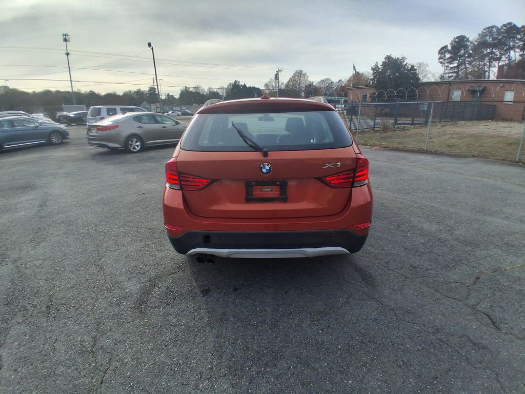 2013 BMW X1 Image 6