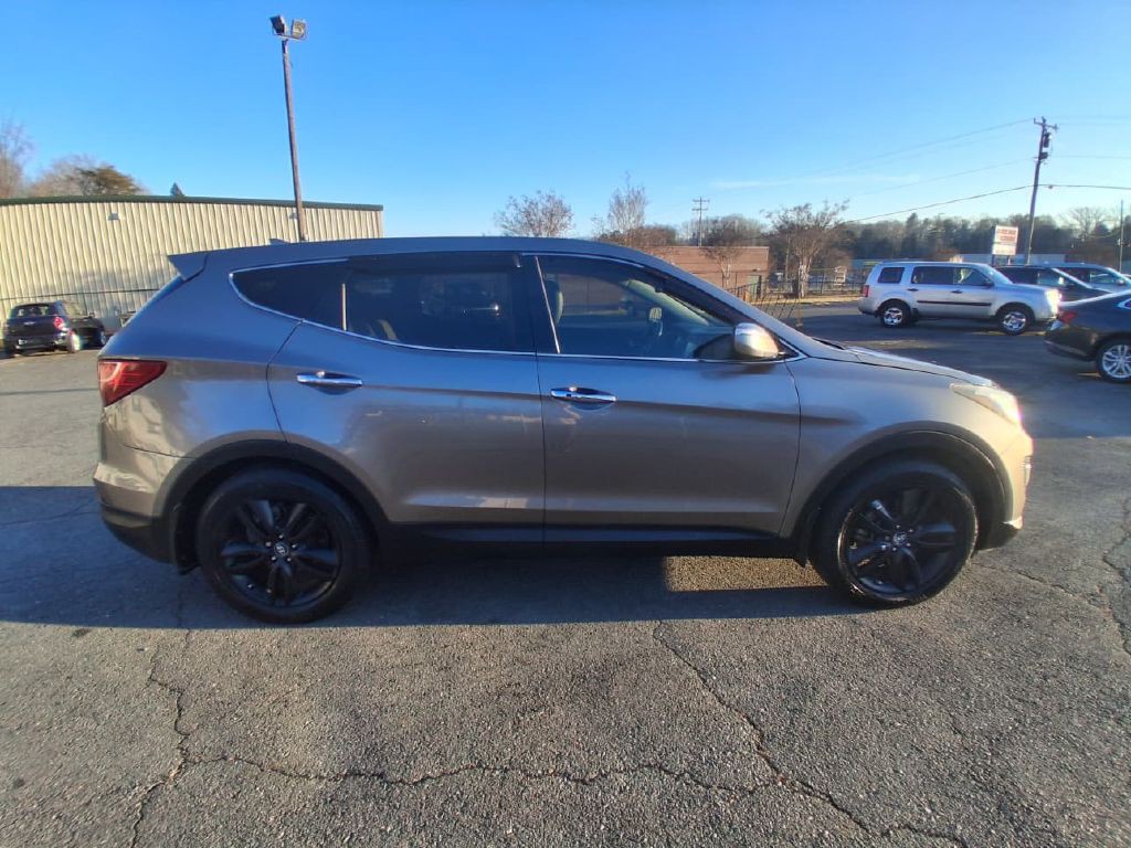 2013 Hyundai Santa Fe Sport Image 4