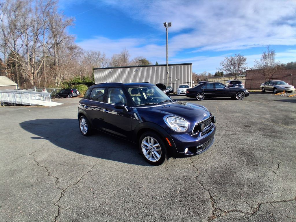 2014 MINI Cooper Image 3