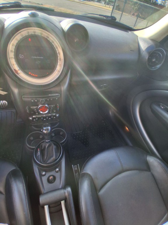 2014 MINI Cooper Image 12