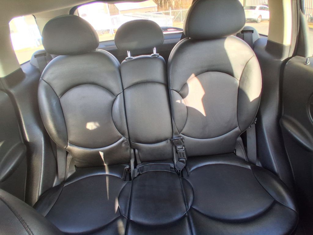 2014 MINI Cooper Image 13