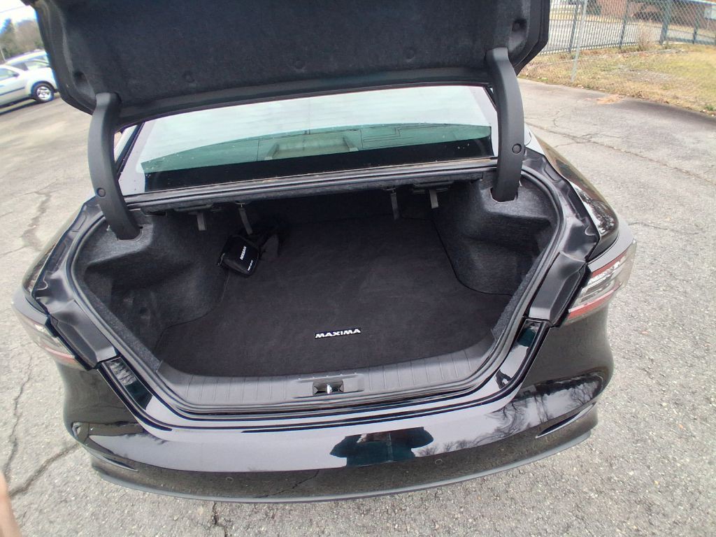 2020 Nissan Maxima Image 9