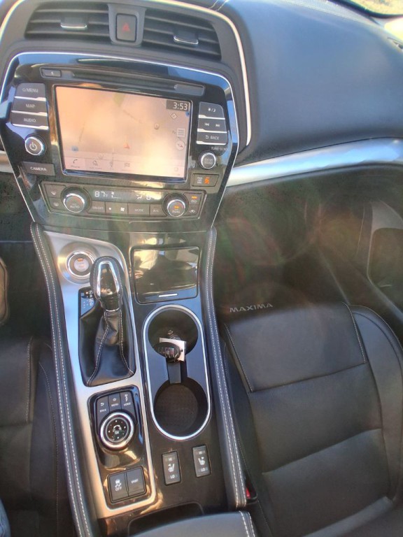 2020 Nissan Maxima Image 16