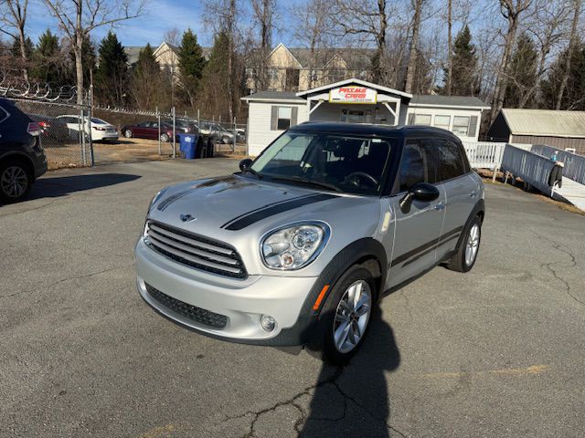 2014 MINI Cooper Image 1