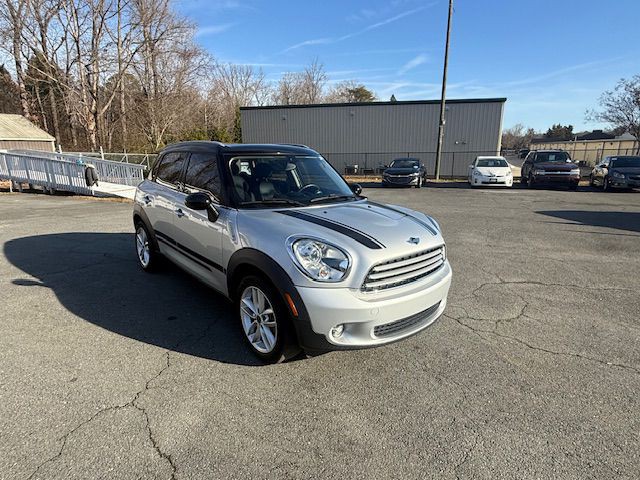 2014 MINI Cooper Image 3