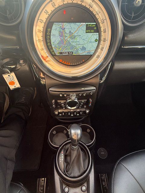 2014 MINI Cooper Image 13