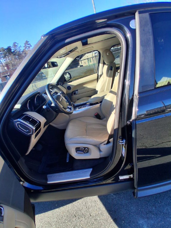 2014 Land Rover Range Rover Sport Image 11