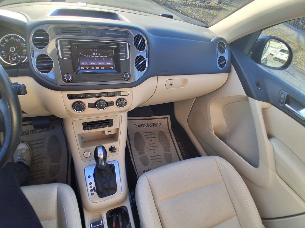 2016 Volkswagen Tiguan Image 11