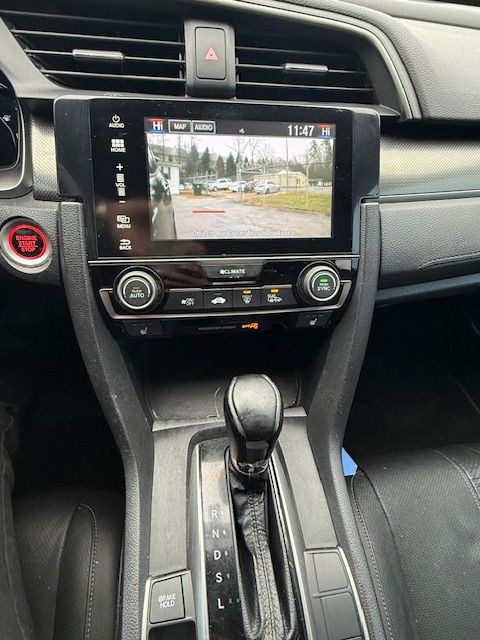 2018 Honda Civic Image 12