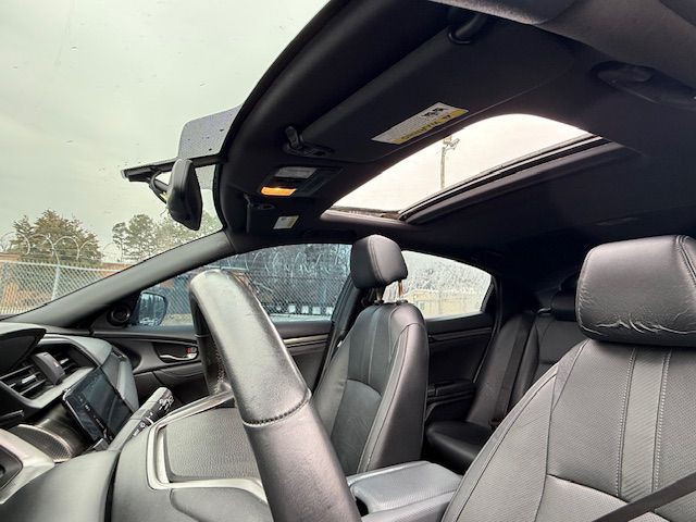 2018 Honda Civic Image 14