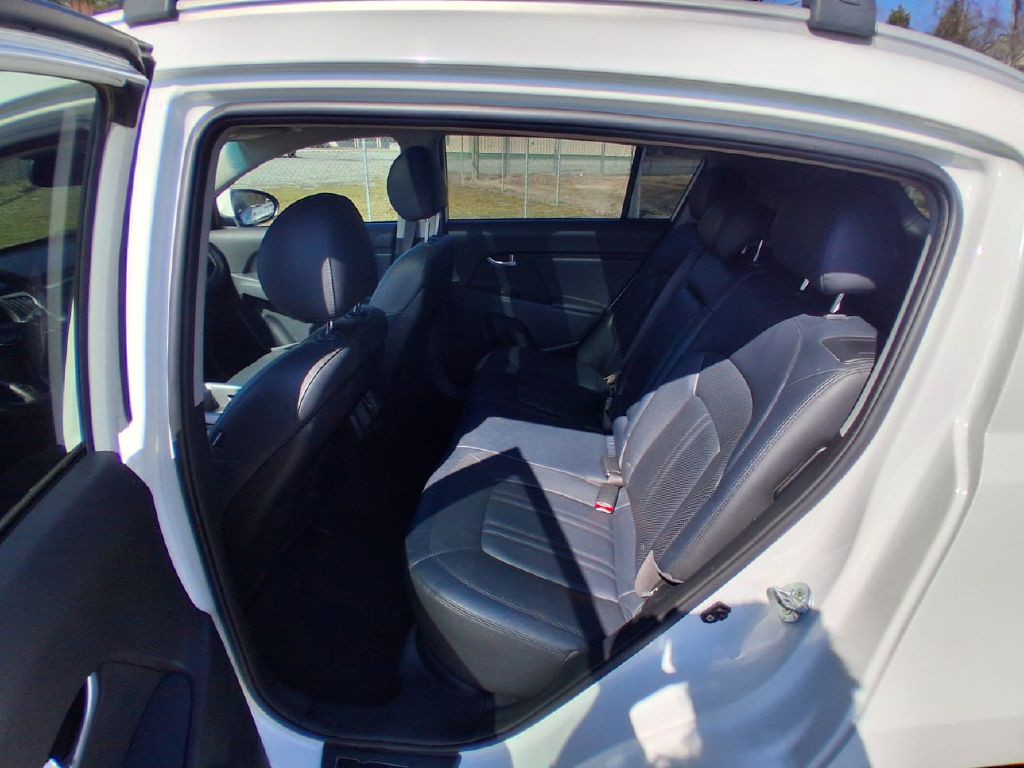 2016 Kia Sportage Image 10