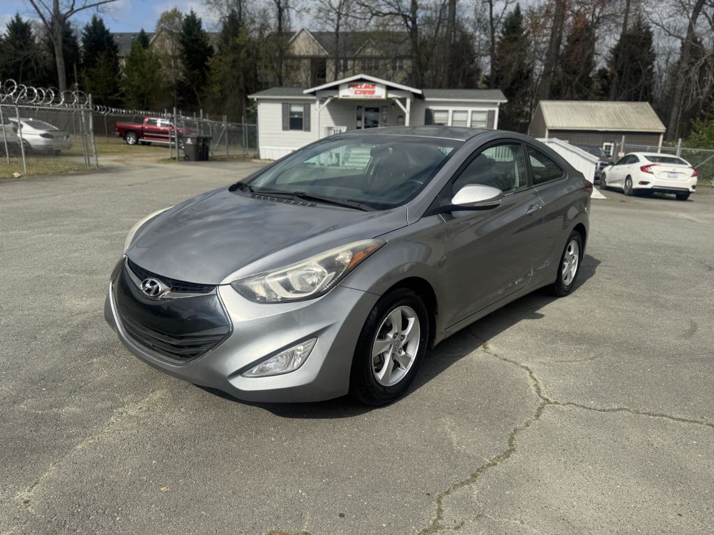 2014 Hyundai Elantra Image 1