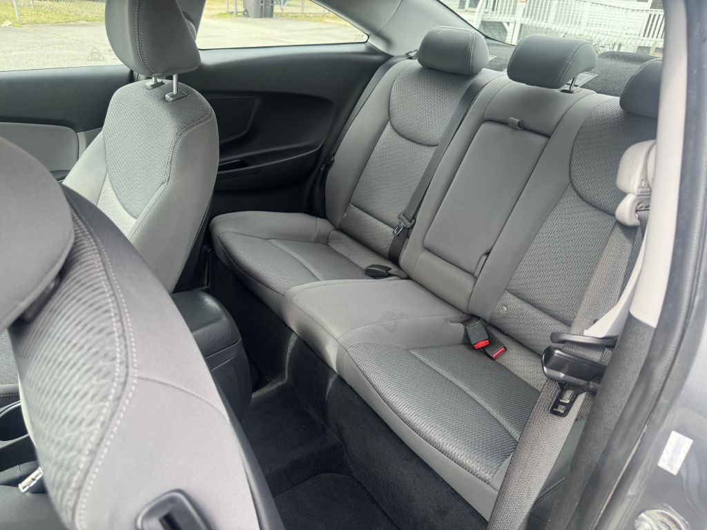 2014 Hyundai Elantra Image 10
