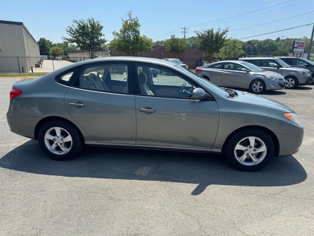 2010 Hyundai Elantra Image 6
