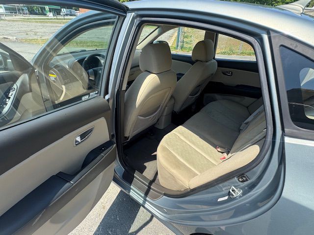 2010 Hyundai Elantra Image 14