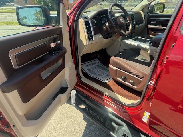 2015 RAM 1500 Image 9