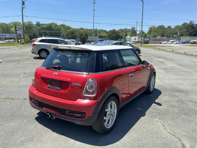 2013 MINI Cooper Image 5