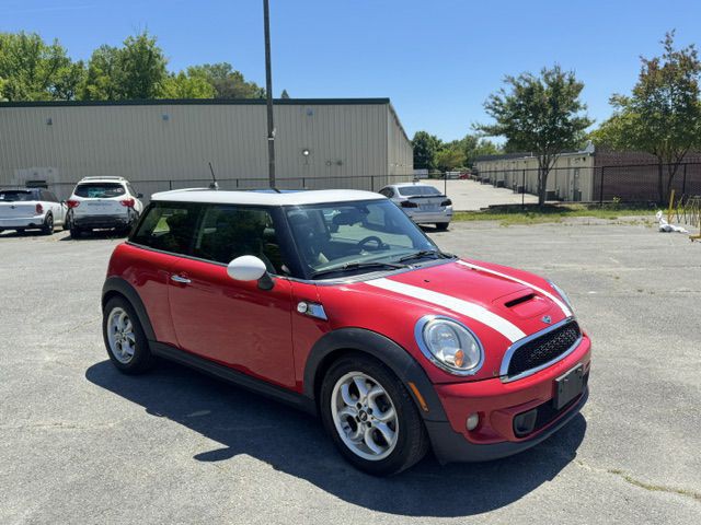 2013 MINI Cooper Image 7