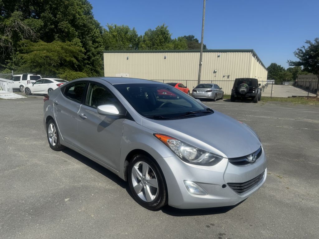 2013 Hyundai Elantra Image 7