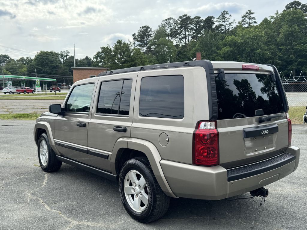 2006 Jeep Commander Image 3
