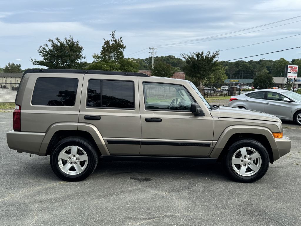 2006 Jeep Commander Image 6