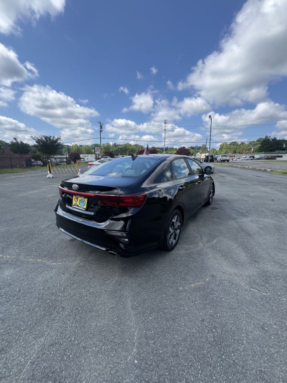 2019 Kia Forte Image 5
