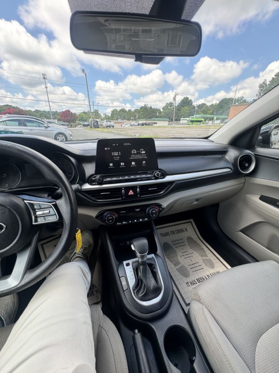 2019 Kia Forte Image 17
