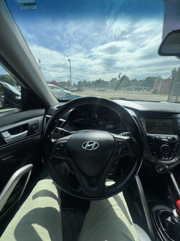 2014 Hyundai Veloster Image 12