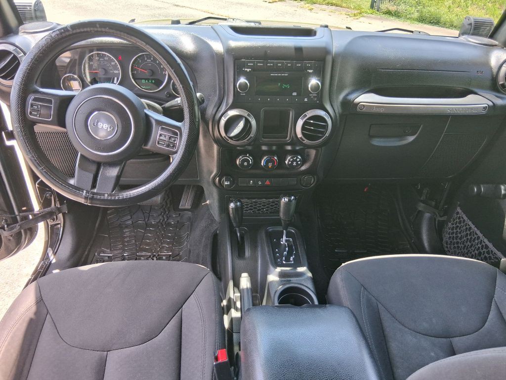 2017 Jeep Wrangler Unlimited Image 9