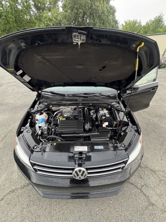 2017 Volkswagen Jetta Image 14