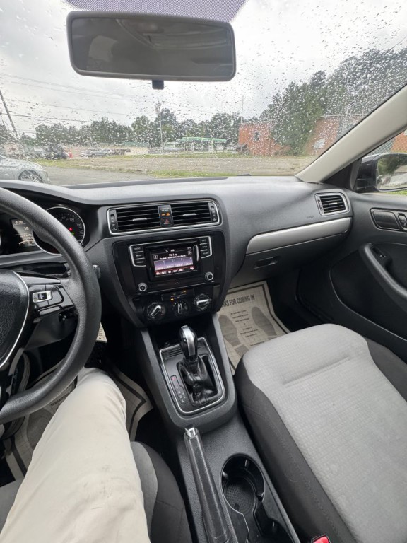 2017 Volkswagen Jetta Image 17