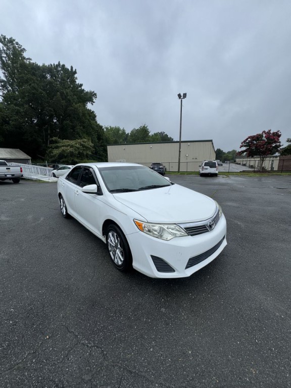 2014 Toyota Camry Image 7