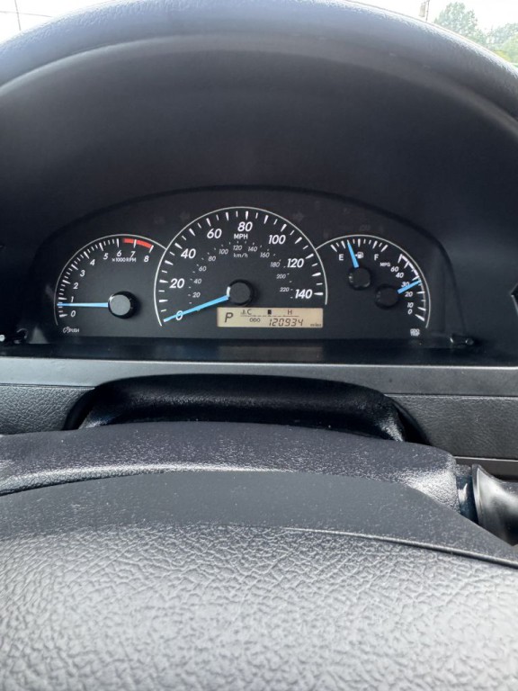 2014 Toyota Camry Image 10