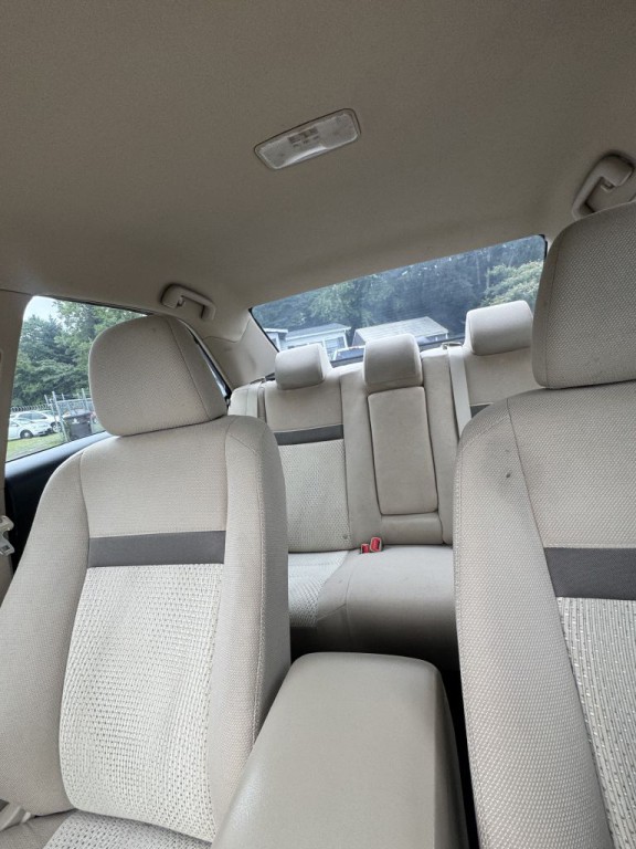 2014 Toyota Camry Image 13