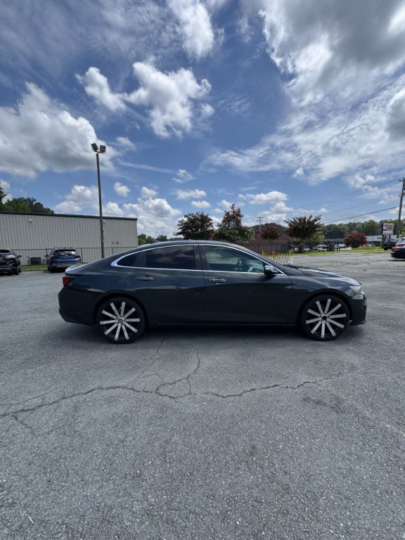2017 Chevrolet Malibu Image 6
