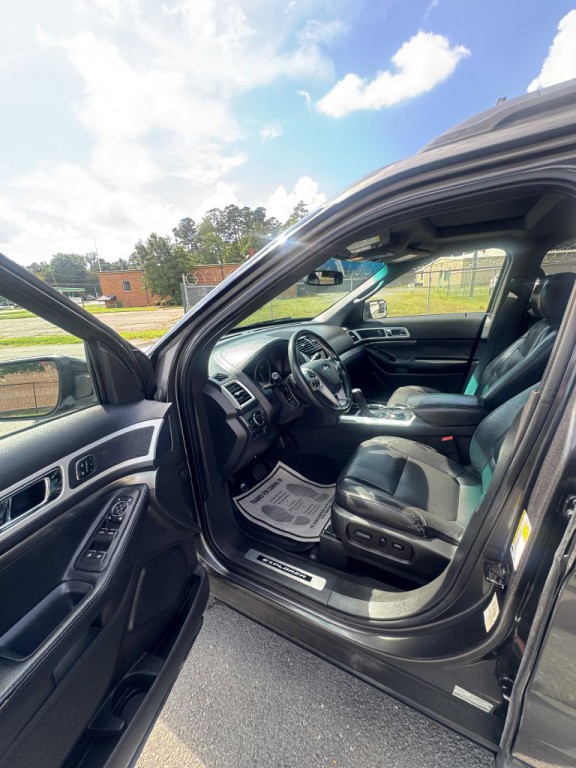 2015 Ford Explorer Image 9