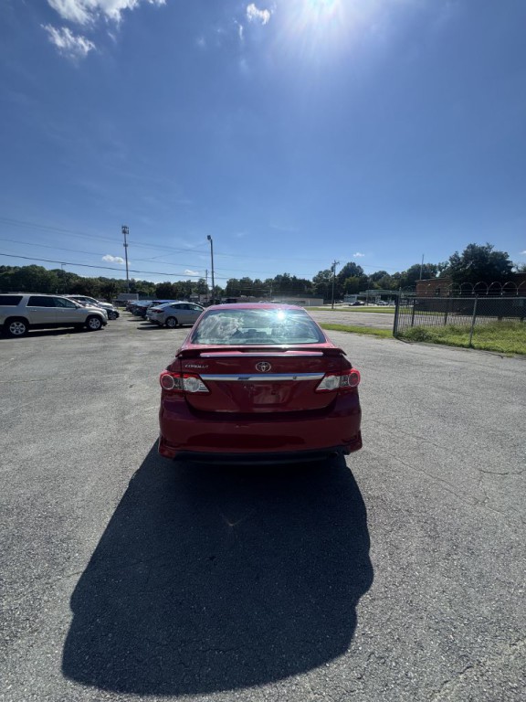 2013 Toyota Corolla Image 4