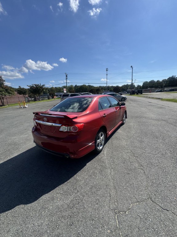 2013 Toyota Corolla Image 5