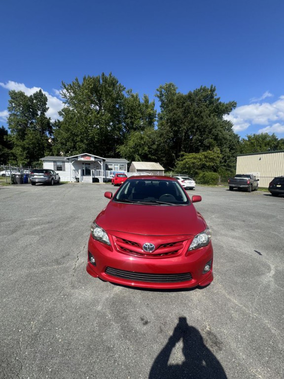 2013 Toyota Corolla Image 8
