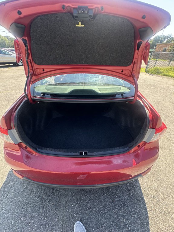 2013 Toyota Corolla Image 18
