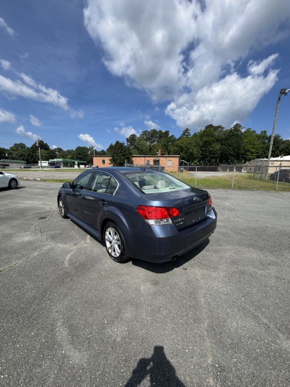 2014 Subaru Legacy Image 3