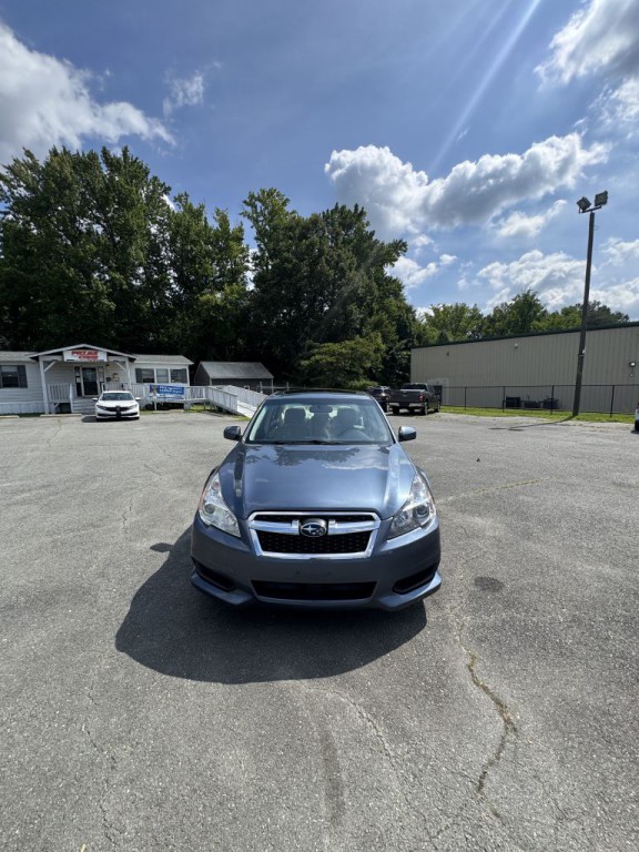 2014 Subaru Legacy Image 8