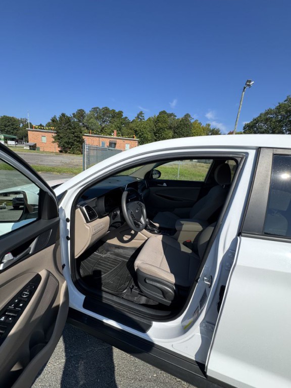 2019 Hyundai Tucson Image 9