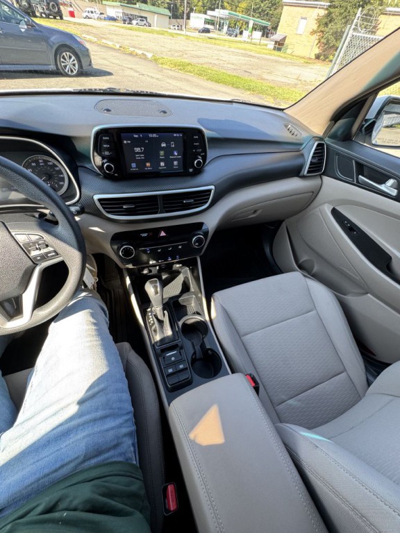 2019 Hyundai Tucson Image 16