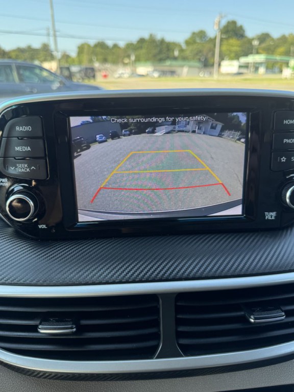 2019 Hyundai Tucson Image 17