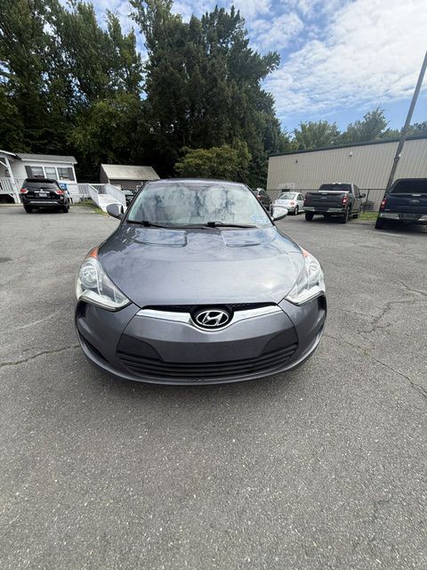 2016 Hyundai Veloster Image 8