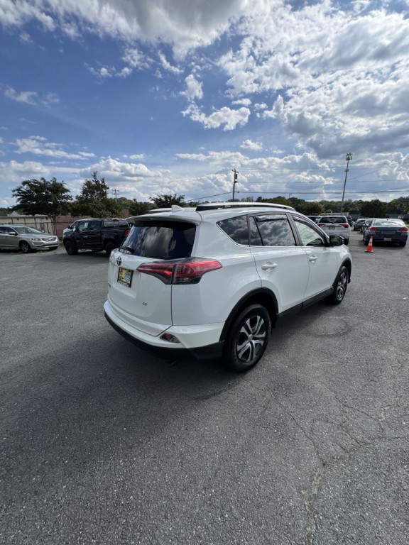 2016 Toyota Rav4 Image 5