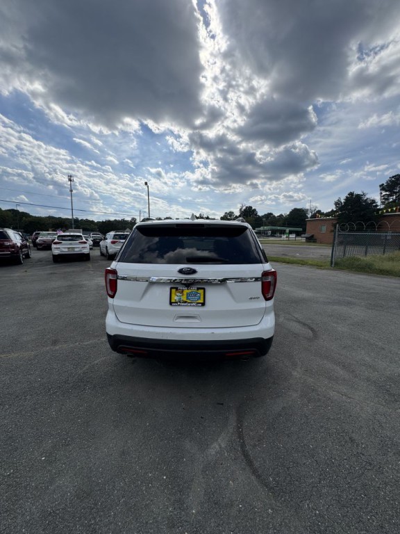 2017 Ford Explorer Image 4